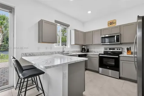20868 NW 9th Path Miami Gardens FL 33169