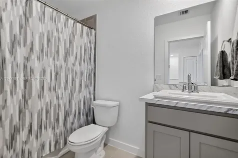 20868 NW 9th Path Miami Gardens FL 33169