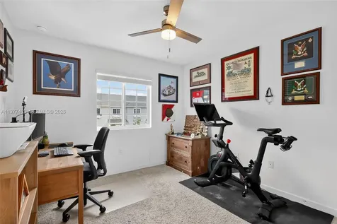20868 NW 9th Path Miami Gardens FL 33169