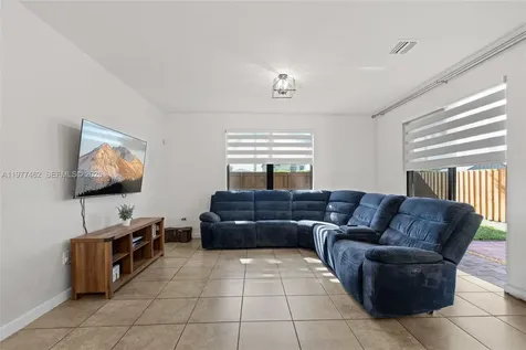 2380 NE 1st Street Homestead FL 33033