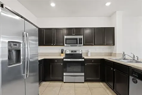 2380 NE 1st Street Homestead FL 33033