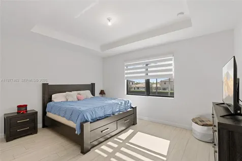 2380 NE 1st Street Homestead FL 33033