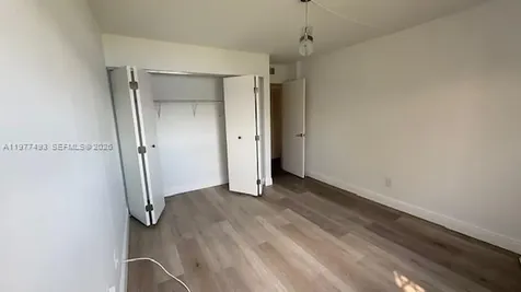 8895 Fontainebleau Boulevard Miami FL 33172