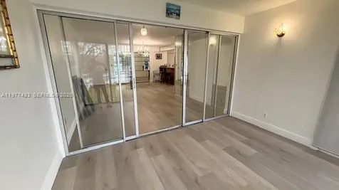8895 Fontainebleau Boulevard Miami FL 33172
