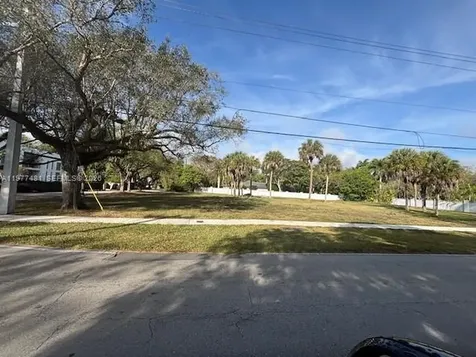 9506 SW 57th Avenue Pinecrest FL 33156