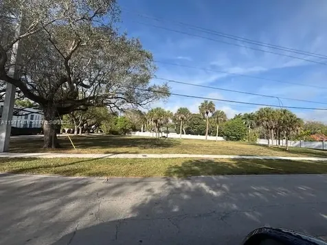 9506 SW 57th Avenue Pinecrest FL 33156