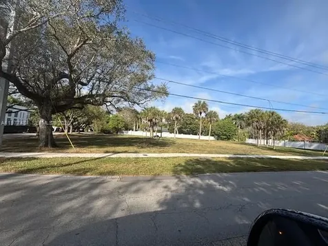 9506 SW 57th Avenue Pinecrest FL 33156