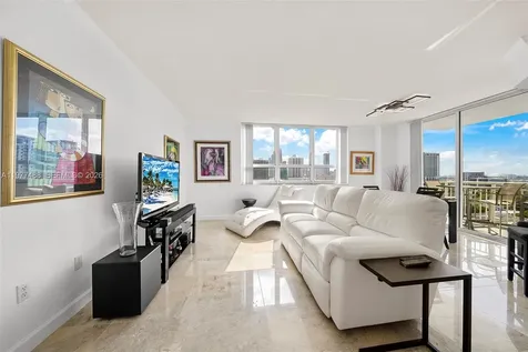 2000 N Bayshore Drive Miami FL 33137