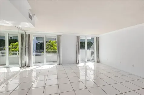 7800 Collins Avenue Miami Beach FL 33141