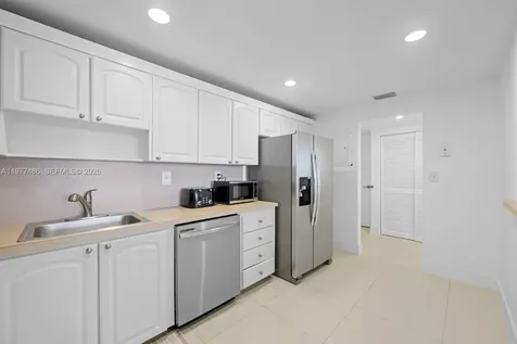 Sunny Isles Beach FL 33160