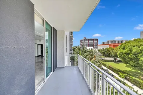 2275 Biscayne Boulevard Miami FL 33137