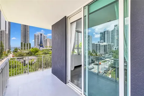 2275 Biscayne Boulevard Miami FL 33137