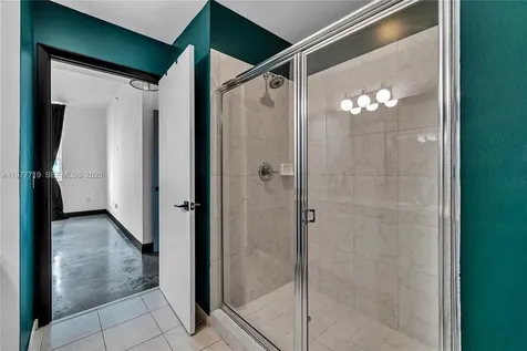 2275 Biscayne Boulevard Miami FL 33137