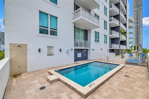 2275 Biscayne Boulevard Miami FL 33137