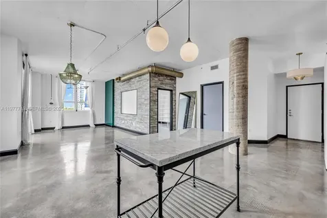 2275 Biscayne Boulevard Miami FL 33137