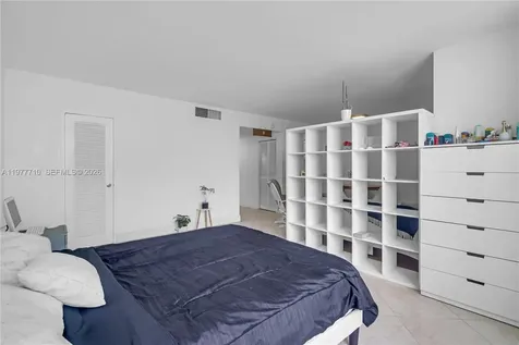 1000 West Avenue Miami Beach FL 33139