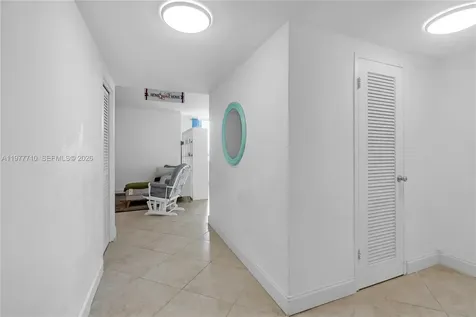 1000 West Avenue Miami Beach FL 33139