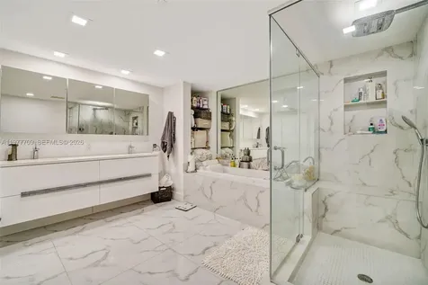495 Brickell Avenue Miami FL 33131