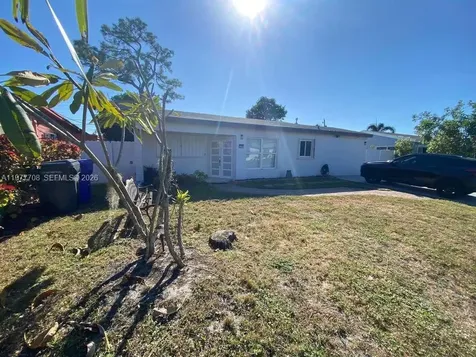 7110 Hope Street Hollywood FL 33024