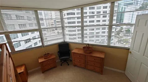 825 Brickell Bay Drive Miami FL 33131