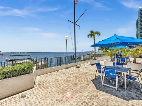 825 Brickell Bay Drive Miami FL 33131