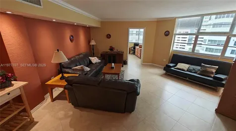 825 Brickell Bay Drive Miami FL 33131