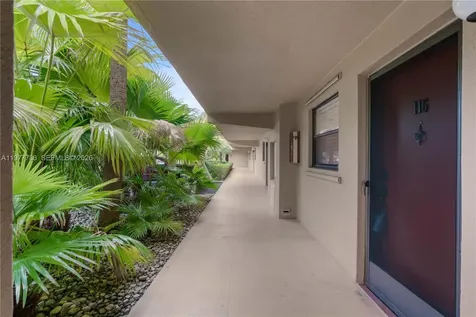 1036 Us Highway 1 North Palm Beach FL 33408