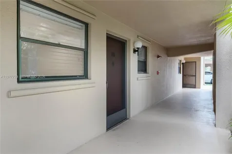 1036 Us Highway 1 North Palm Beach FL 33408