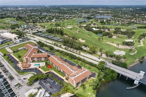 1036 Us Highway 1 North Palm Beach FL 33408