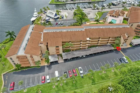 1036 Us Highway 1 North Palm Beach FL 33408