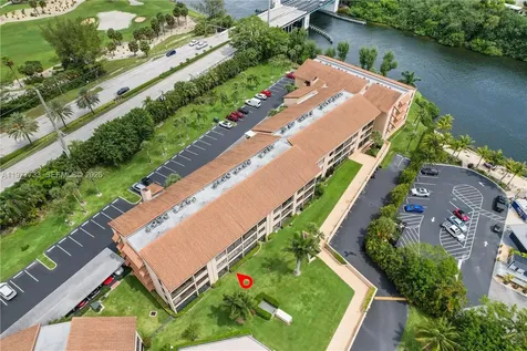 1036 Us Highway 1 North Palm Beach FL 33408