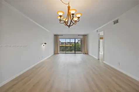 1036 Us Highway 1 North Palm Beach FL 33408