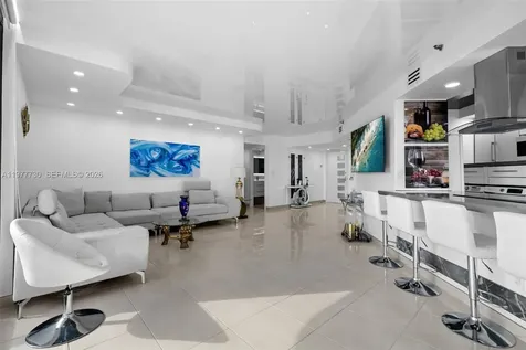 19667 Turnberry Way Aventura FL 33180