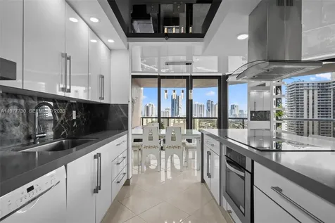 19667 Turnberry Way Aventura FL 33180