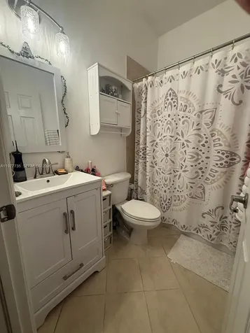 9207 SW 227th Street Cutler Bay FL 33190