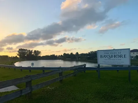 9207 SW 227th Street Cutler Bay FL 33190