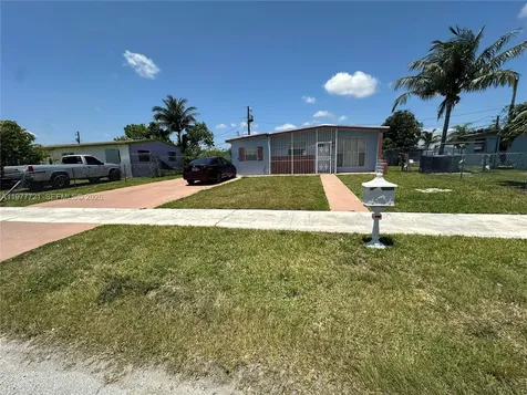 10761 SW 221st Street Miami FL 33170