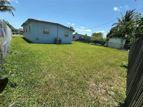 10761 SW 221st Street Miami FL 33170