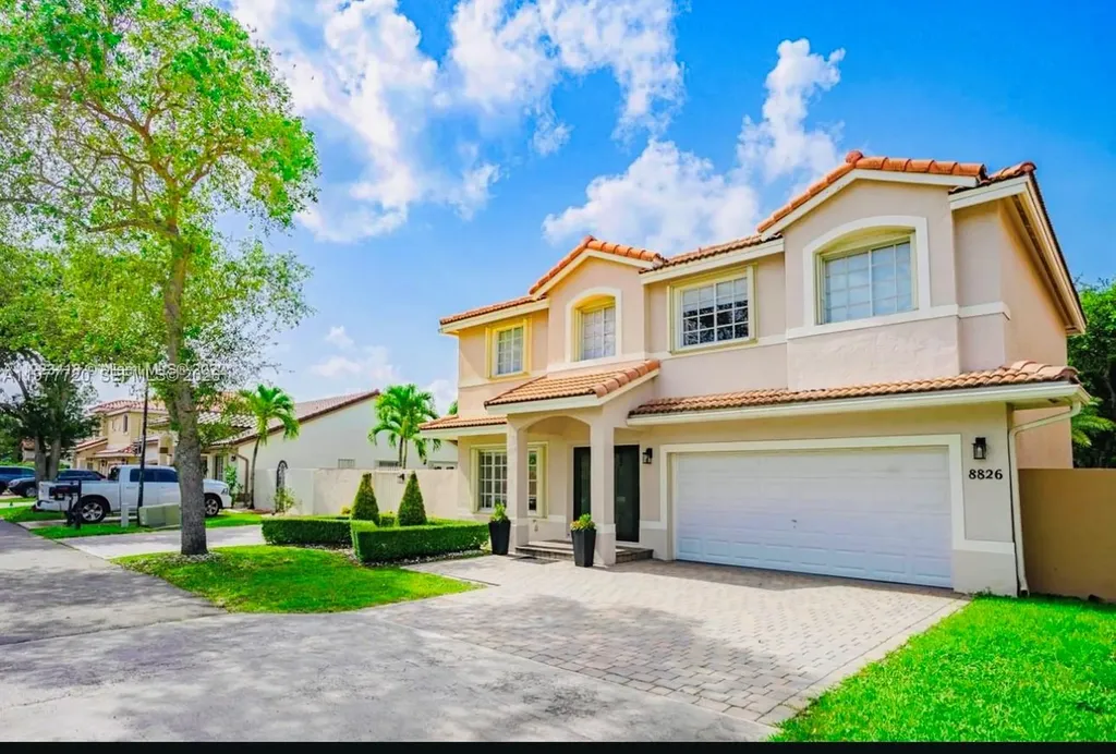 8826 NW 189th Terrace Hialeah FL 33018