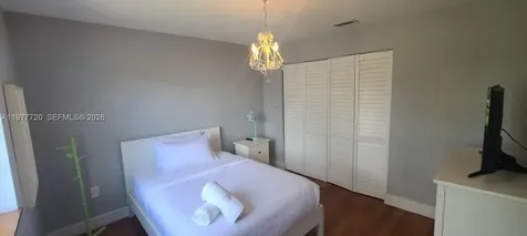 8826 NW 189th Terrace Hialeah FL 33018