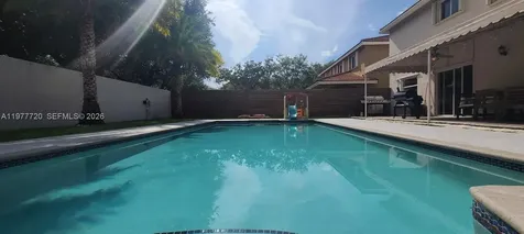 8826 NW 189th Terrace Hialeah FL 33018