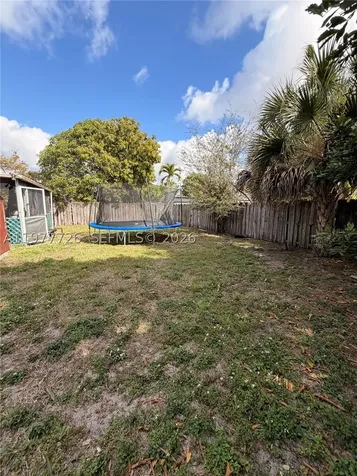 304 SW 77th Avenue North Lauderdale FL 33068