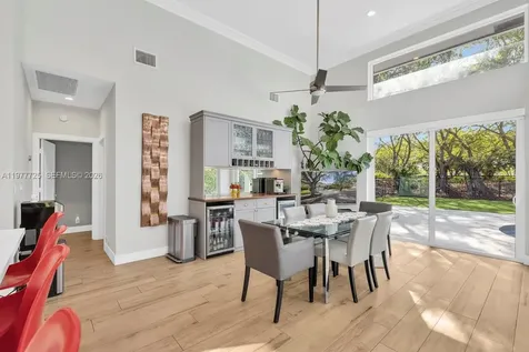 1202 S Manor Drive S Weston FL 33326
