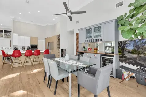 1202 S Manor Drive S Weston FL 33326