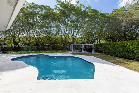 1202 S Manor Drive S Weston FL 33326