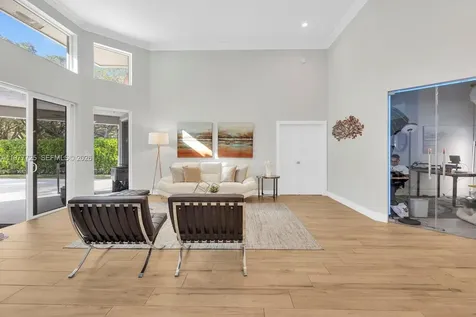 1202 S Manor Drive S Weston FL 33326