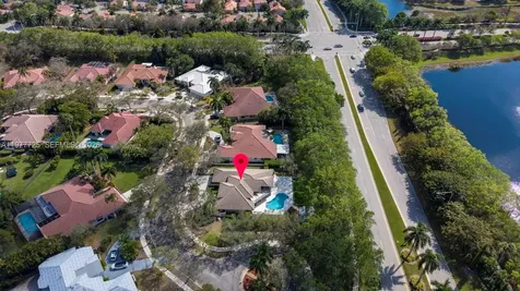 1202 S Manor Drive S Weston FL 33326
