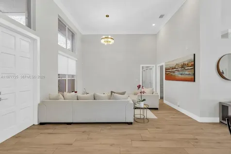 1202 S Manor Drive S Weston FL 33326