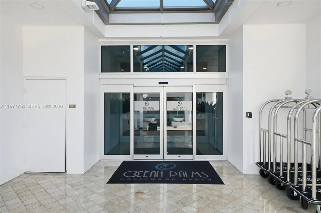 3101 S Ocean Drive Hollywood FL 33019
