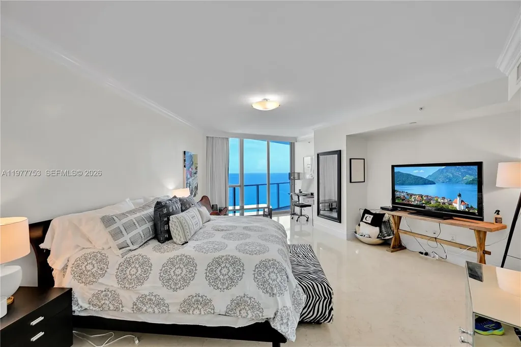 3101 S Ocean Drive Hollywood FL 33019